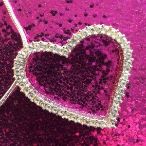 Rhinestone heart necklace